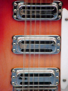 26U-1053_pickups.JPG (43175 bytes)