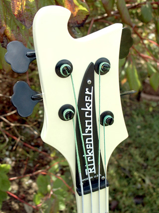 Rickenbacker Model 4003 SPC Tuxedo