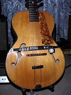 Rickenbacker Model S-59